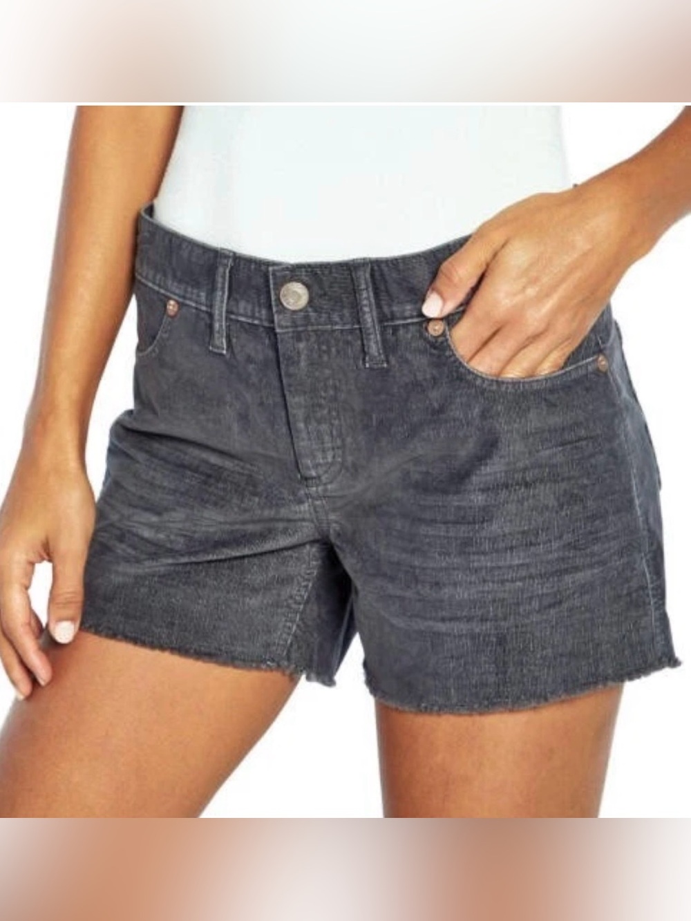 NEW! GAP Women's Classic Corduroy Charcoal Grey Shorts with Frayed Hem Size 14